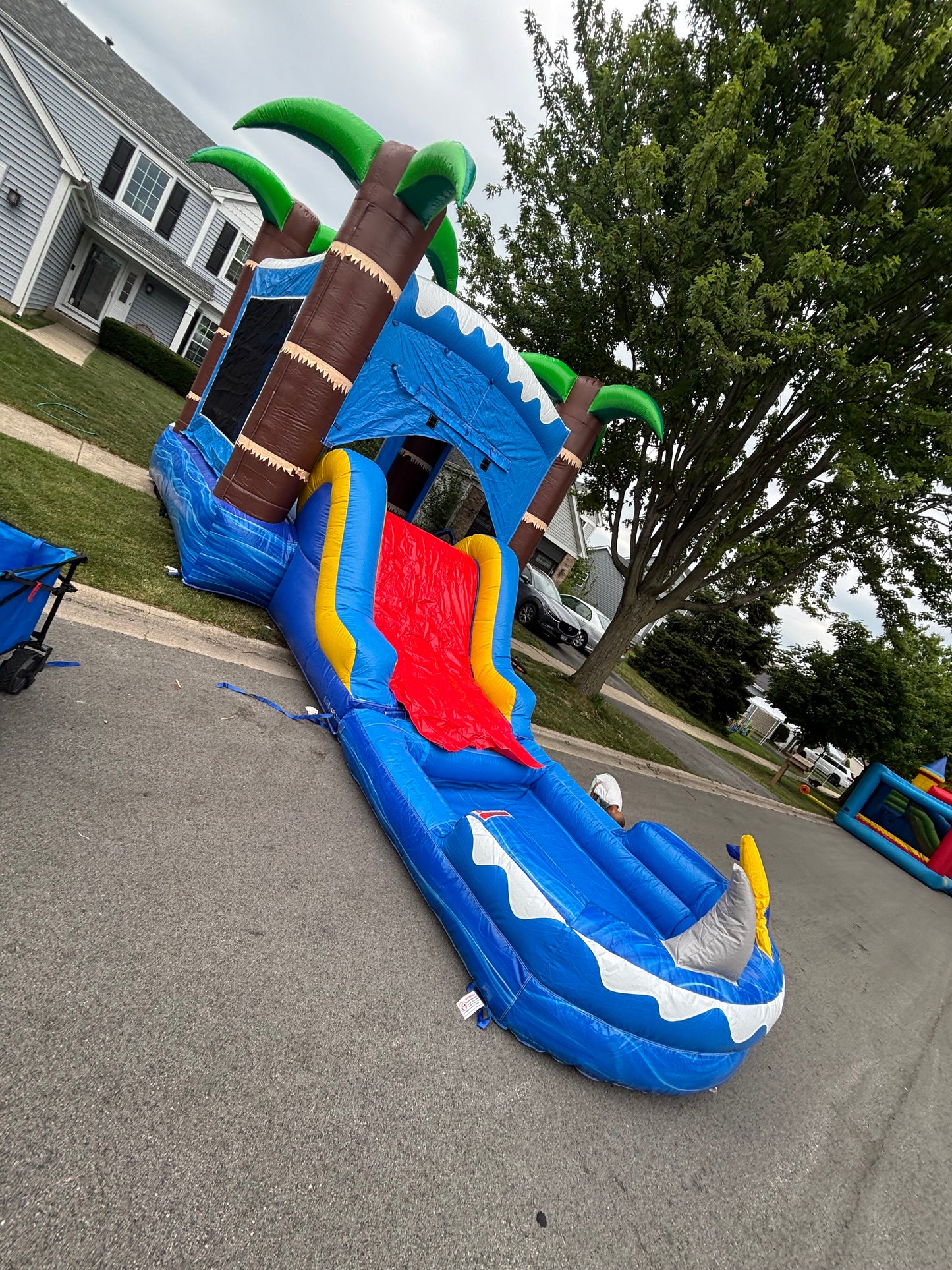 SHARK BOUNCE HOUSE w/ SLIDE COMBO 14ft x 26ft