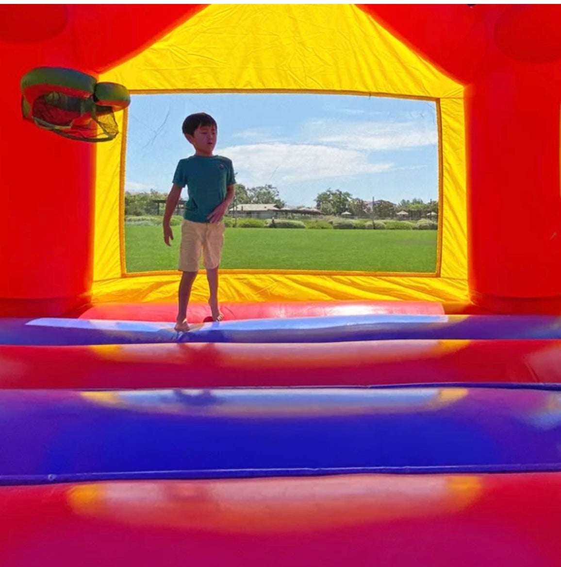 Giant Color Castle 13ft x 13ft | Fun Bounce House