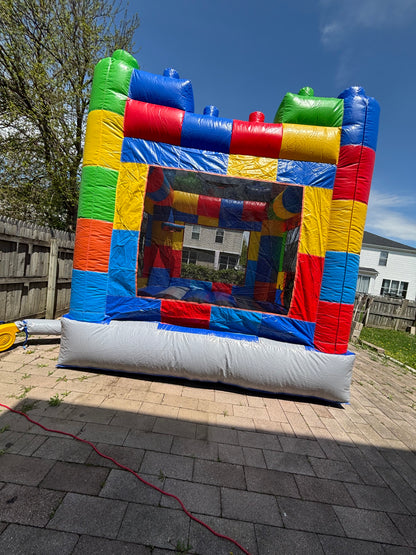 BLOCK PARTY BOUNCE HOUSE 13’x13’